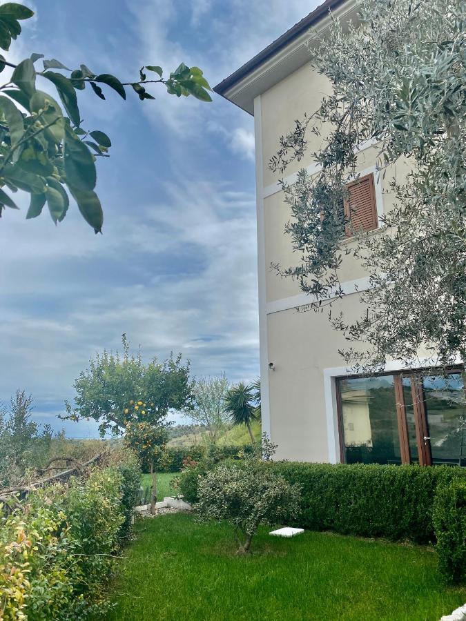 Villa Torre Degli Ulivi 코릴리아노칼라브로 외부 사진